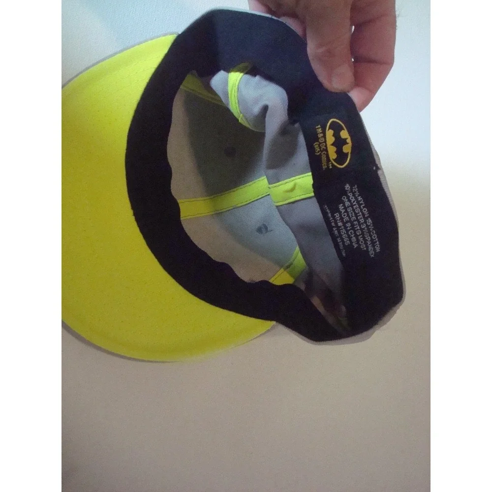 BATMAN OSFM GLOW NEON  BEACH HAT CAP VINTAGE DEADSTOCK R2